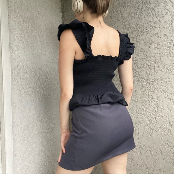 Hill House Black smocked ruffle cropped blouse - Picture 5 of 5